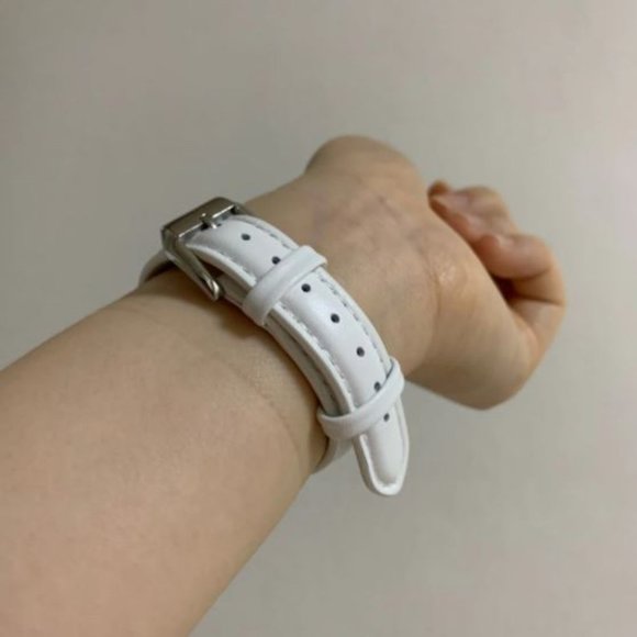 NEW[BAND] Slim White Strap Leather For Apple Watch - Picture 2 of 6